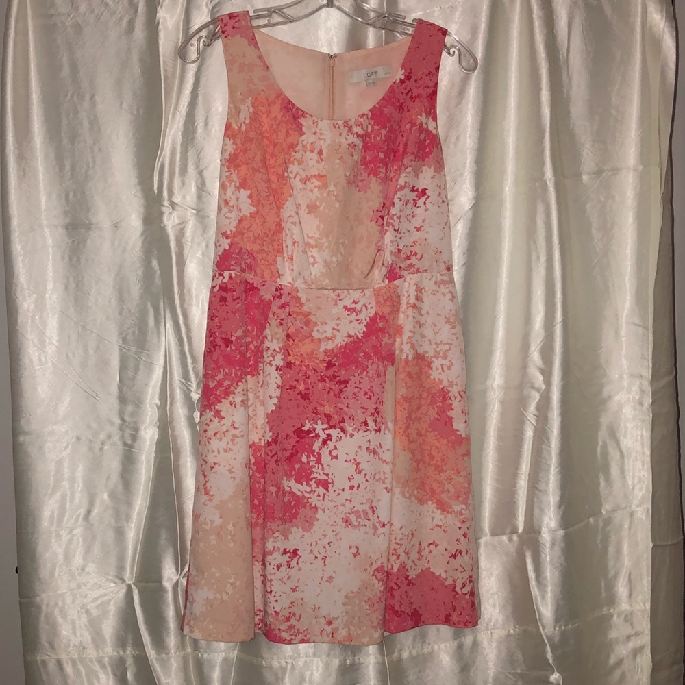 Sleeveless summer dress